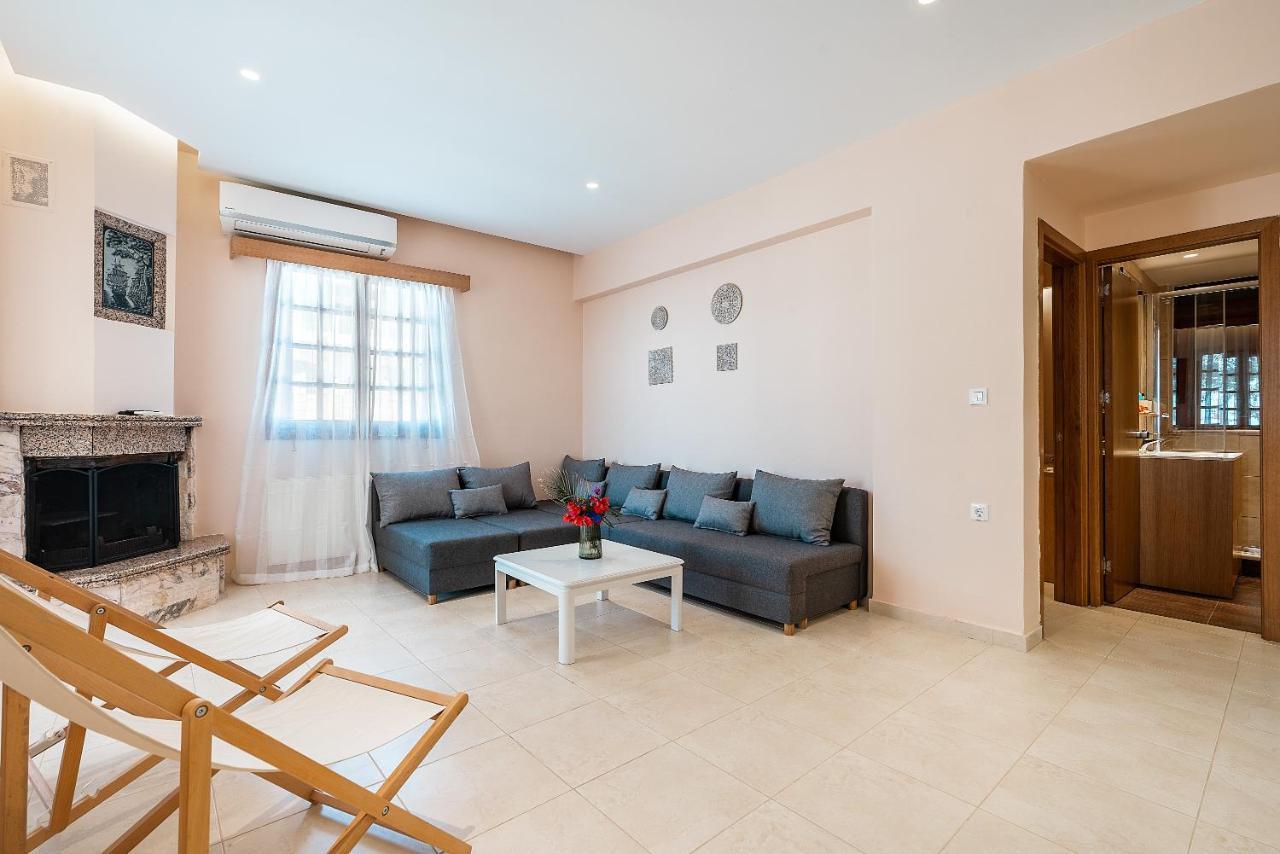 Amaryllis Beach Front House Rhodes City エクステリア 写真