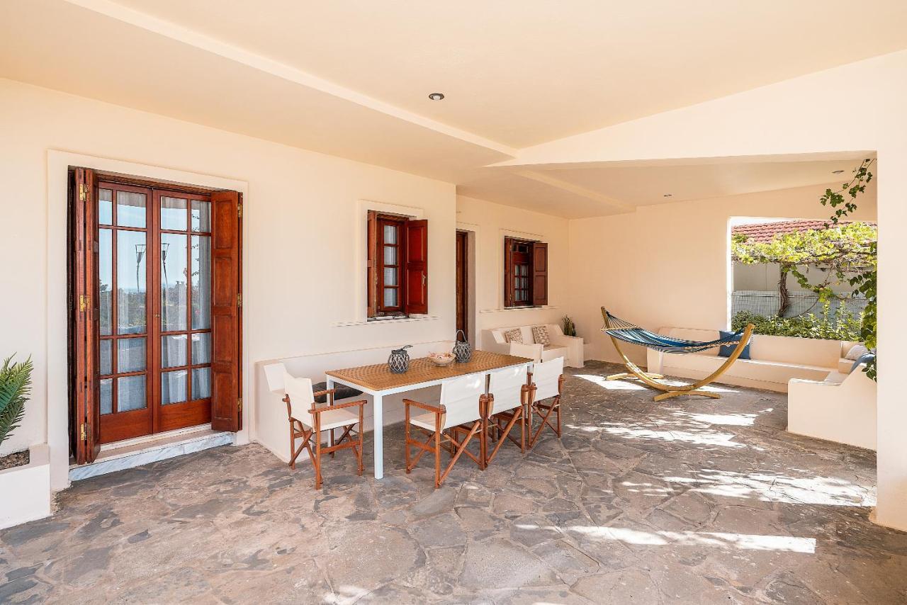 Amaryllis Beach Front House Rhodes City エクステリア 写真